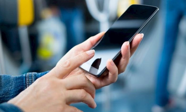Azərbaycana gətirilən mobil cihazların qeydiyyata alınmasına görə rüsum azaldılır